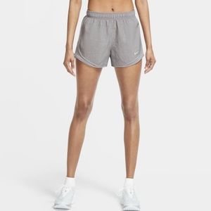 Nike Women's Tempo Dry Core 3'' Running Shorts